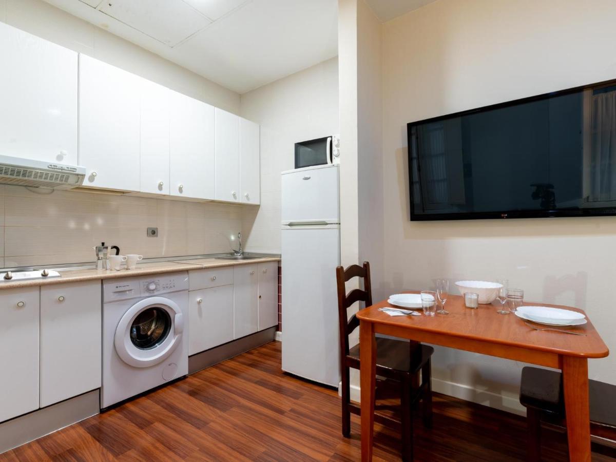 Holi-Rent Lumbreras Apartment Sevilla Exterior foto